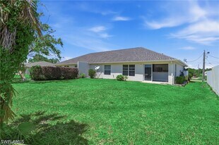 4621 25th St SW in Lehigh Acres, FL - Building Photo