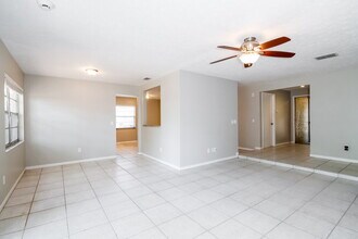 3222 Las Brisas Dr in Riverview, FL - Building Photo - Building Photo