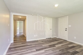 5918 Old Rural Hall Rd in Winston-Salem, NC - Building Photo - Building Photo