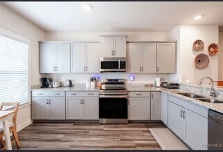 12325 Petrel Xing in Midlothian, VA - Building Photo - Building Photo