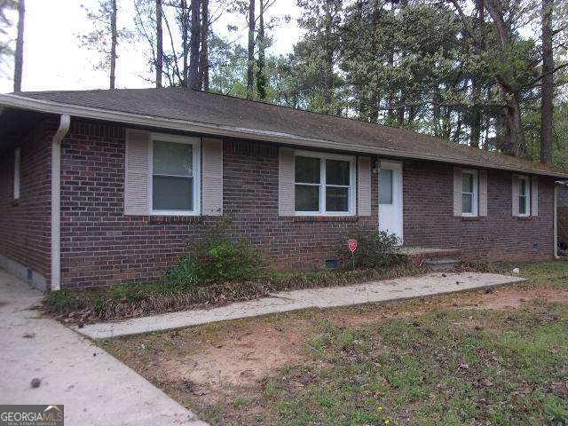 1451 Iron Gate Blvd in Jonesboro, GA - Building Photo - Building Photo