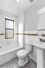 101 Delancey St in New York, NY - Building Photo - Building Photo