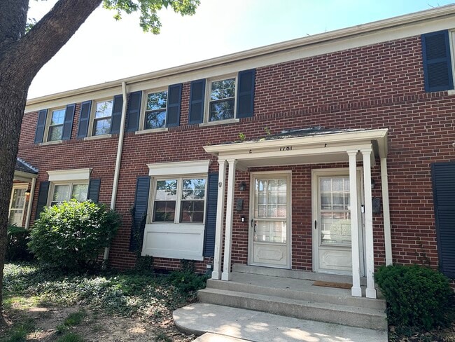 property at 1781 Kings Ct