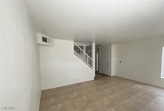 2608 Peat Moss Ave in Henderson, NV - Building Photo - Building Photo