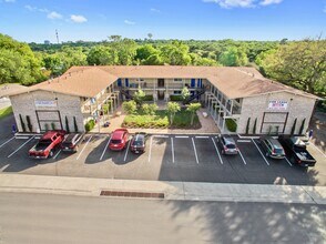 The Monarch in San Marcos, TX - Foto de edificio - Building Photo