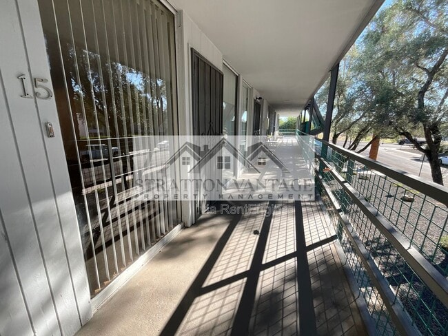 6936 E 4th St in Scottsdale, AZ - Building Photo - Building Photo