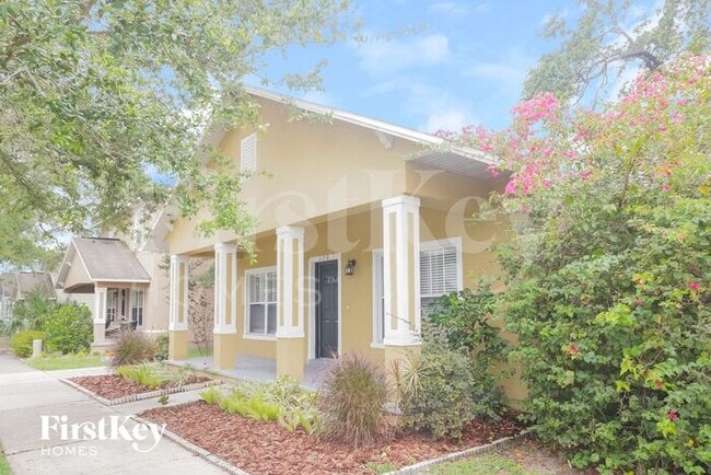 320 E Broad St in Tampa, FL - Foto de edificio - Building Photo