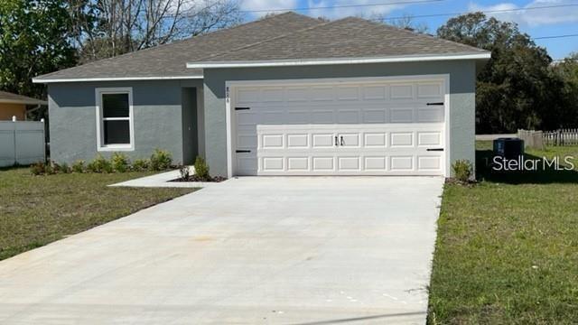 816 Cardinal Way in Kissimmee, FL - Building Photo