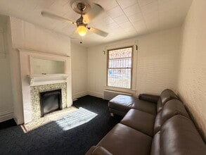 122 Maple Ter, Unit 1 in Pittsburgh, PA - Building Photo - Building Photo