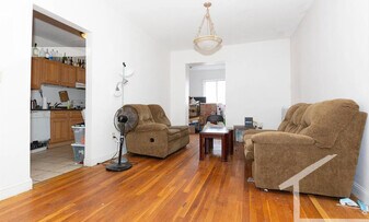 41 Egremont Rd, Unit 3 in Boston, MA - Building Photo