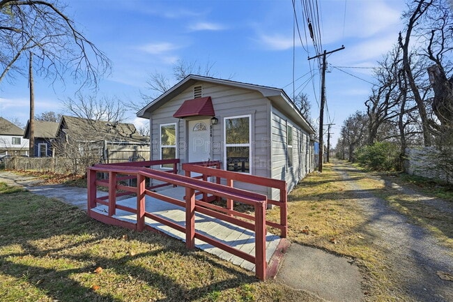 514 S Chandler Ave in Denison, TX - Building Photo - Building Photo