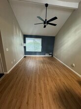 4300 NE Sunset Blvd, Unit C6 in Renton, WA - Building Photo - Building Photo