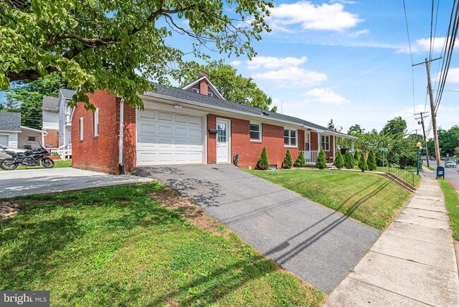 703 Virginia Ave in Hagerstown, MD - Building Photo - Building Photo