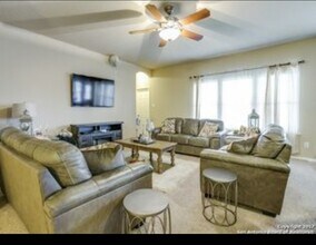 12638 Point Summit in San Antonio, TX - Building Photo - Building Photo