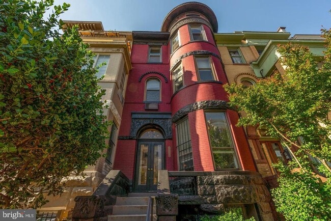 property at 2117 N St NW