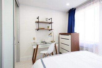 244 E 75th St in New York, NY - Building Photo - Building Photo