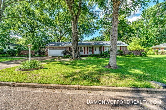 property at 1431 Brecon Dr