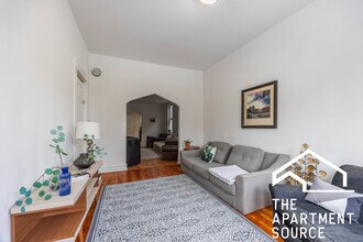 1626 N Fairfield Ave, Unit 2 in Chicago, IL - Building Photo - Building Photo