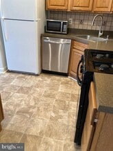 6142 Joust Ln in Alexandria, VA - Building Photo - Building Photo