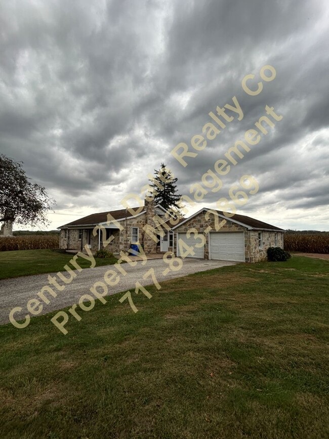 3221 Conewago Rd in Dover, PA - Building Photo - Building Photo