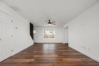 117 Mullican St in McMinnville, TN - Building Photo - Building Photo