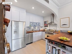 75 Willoughby Ave in Brooklyn, NY - Building Photo - Building Photo