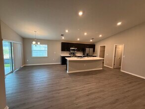 5401 SE 129th Ln in Belleview, FL - Building Photo - Building Photo