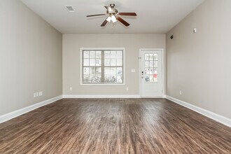 418 Pearl St in Locust Grove, GA - Building Photo - Building Photo