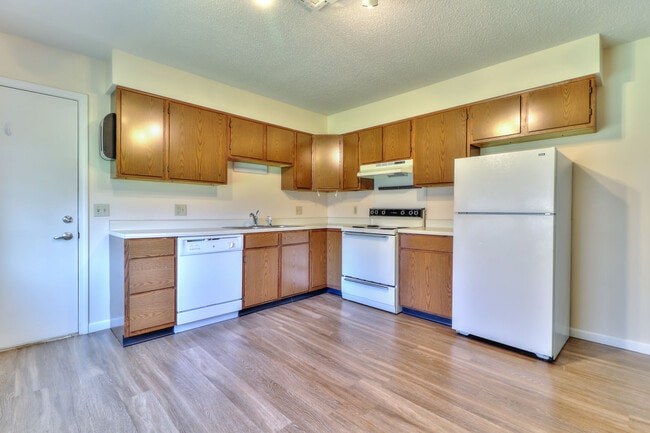 1003 S Smith Rd in Urbana, IL - Building Photo - Building Photo