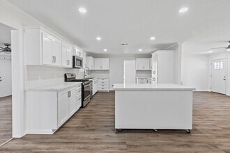 119 Madison St in Sulphur, LA - Building Photo - Building Photo