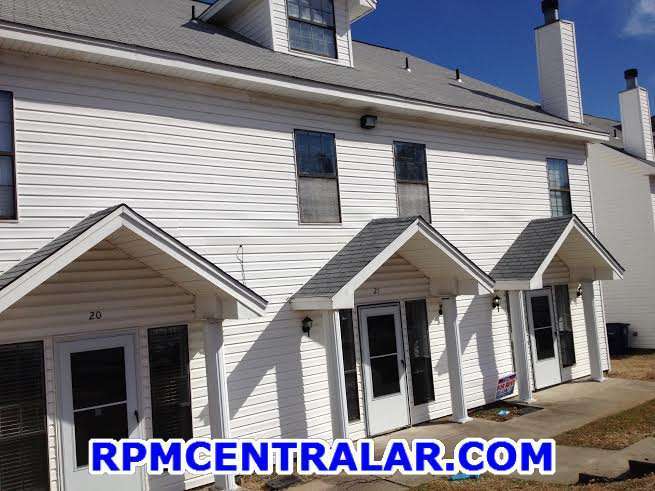 20 Edgehill Cove in Maumelle, AR - Building Photo