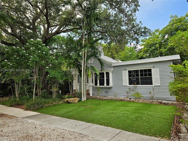 38 SW 6th St in Dania Beach, FL - Building Photo - Building Photo