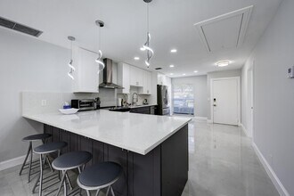 21070 Covington Dr in Boca Raton, FL - Building Photo - Building Photo