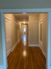 2534 N Prospect Ave, Unit D in Milwaukee, WI - Building Photo - Building Photo