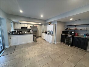 2330 SE 8th Terrace in Cape Coral, FL - Building Photo - Building Photo