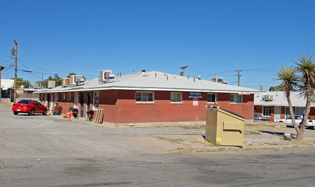 3625 Lincoln Ave in El Paso, TX - Building Photo - Building Photo