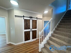 492 SW Sussex Dr in Huntsville, AL - Building Photo - Building Photo