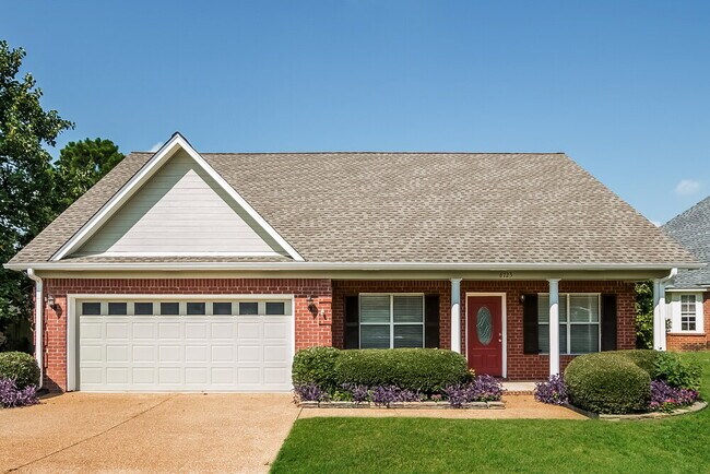 property at 6723 Crystal Dr