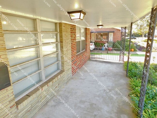 3520 Royal Crest Dr in Montgomery, AL - Building Photo - Building Photo