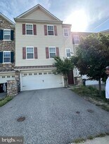 103 Russell Ln in Newark, DE - Building Photo