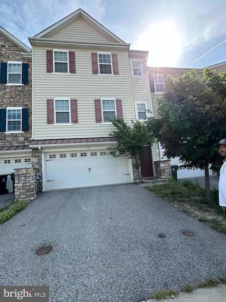 103 Russell Ln in Newark, DE - Building Photo