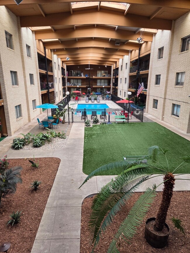 Tropicana Apartments