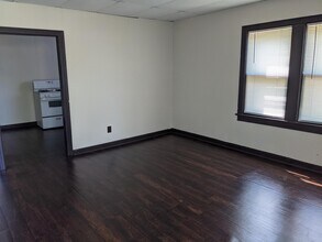831 S Burdick St in Stillwater, OK - Building Photo - Building Photo