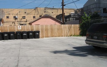 216 N Normandie Ave in Los Angeles, CA - Building Photo - Building Photo