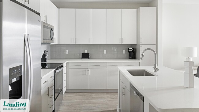 4902 Cosmos Cir in Wimauma, FL - Foto de edificio - Building Photo