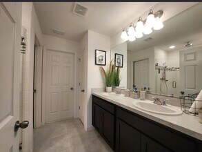 4903 Conifer Cone Dr in Kissimmee, FL - Building Photo - Building Photo