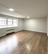 212 N Arlington Ave in East Orange, NJ - Foto de edificio - Building Photo