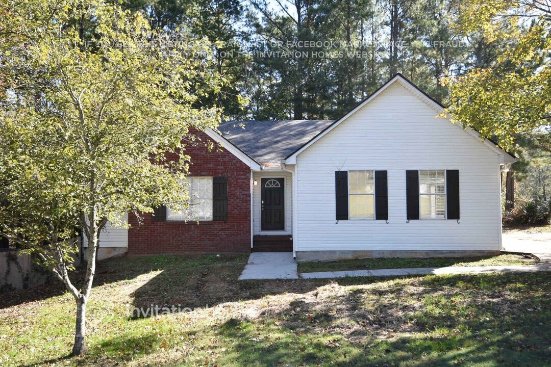 3110 Amber Ln in Monroe, GA - Foto de edificio