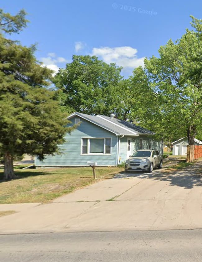 property at 4248 Vine St