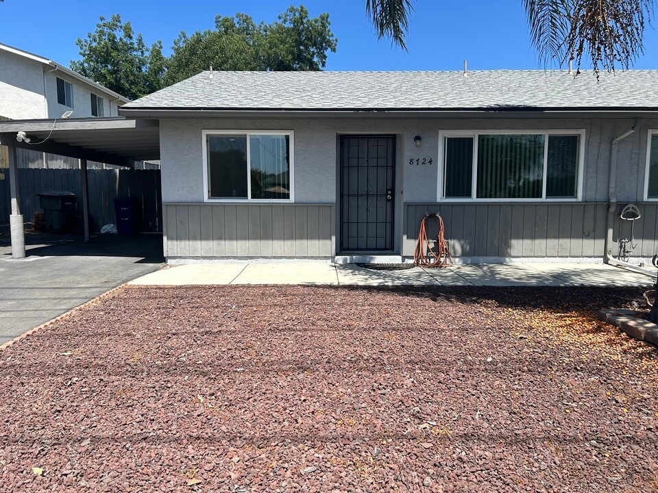 8724 Lamar St in Spring Valley, CA - Building Photo